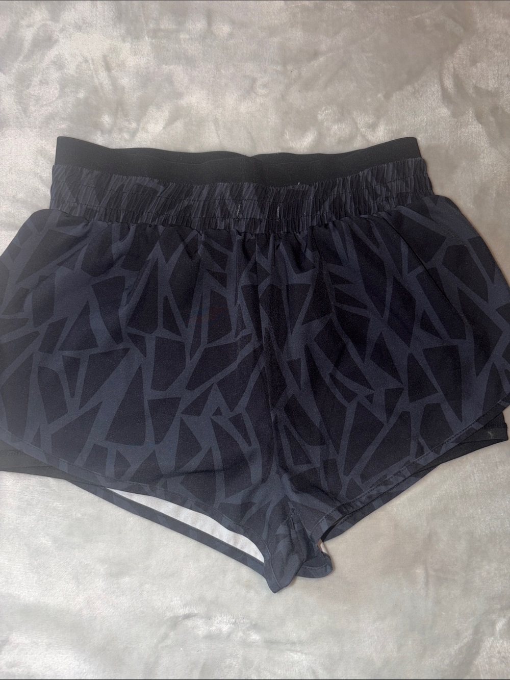 SHEIN Women's Black Patterned Athletic Shorts